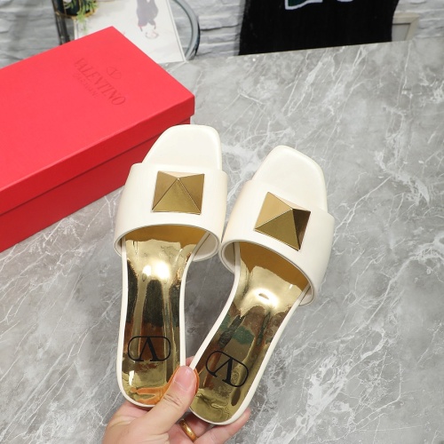 Cheap Valentino Slippers For Women #1258713 Replica Wholesale [$68.00 USD] [ITEM#1258713] on Replica Valentino Slippers