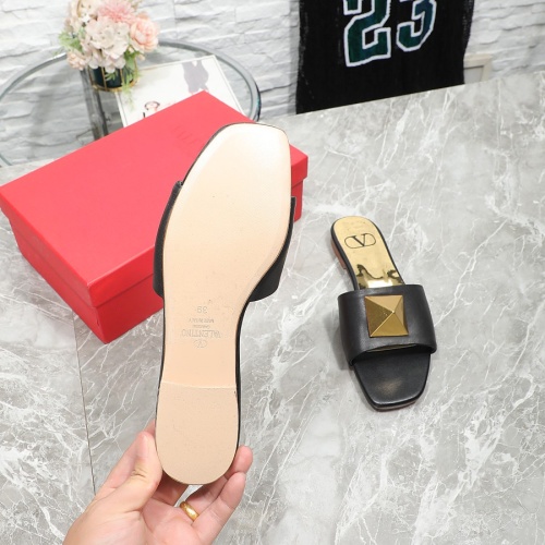 Cheap Valentino Slippers For Women #1258716 Replica Wholesale [$68.00 USD] [ITEM#1258716] on Replica Valentino Slippers