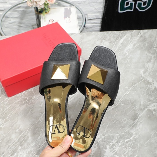 Cheap Valentino Slippers For Women #1258716 Replica Wholesale [$68.00 USD] [ITEM#1258716] on Replica Valentino Slippers