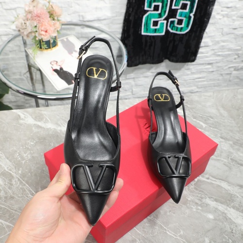 Cheap Valentino Sandal For Women #1258730 Replica Wholesale [$88.00 USD] [ITEM#1258730] on Replica Valentino Sandal