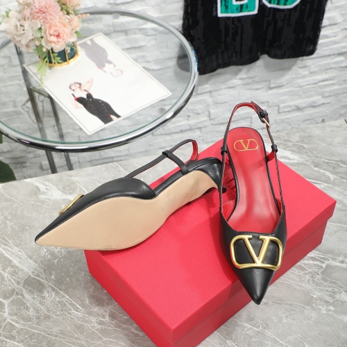 Cheap Valentino Sandal For Women #1258747 Replica Wholesale [$88.00 USD] [ITEM#1258747] on Replica Valentino Sandal