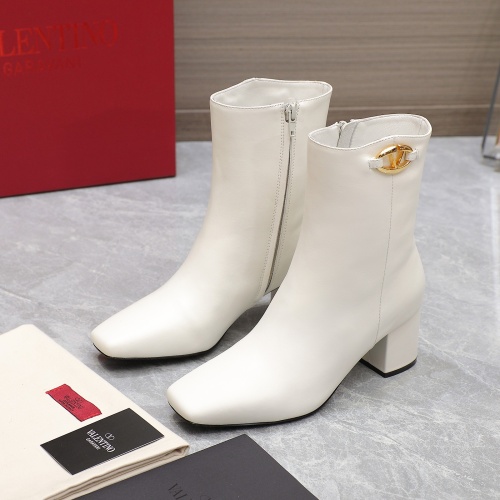 Cheap Valentino Boots For Women #1258753 Replica Wholesale [$130.00 USD] [ITEM#1258753] on Replica Valentino Boots