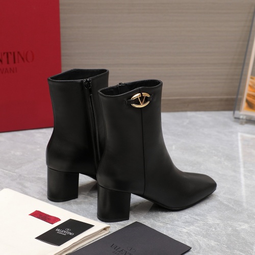 Cheap Valentino Boots For Women #1258764 Replica Wholesale [$130.00 USD] [ITEM#1258764] on Replica Valentino Boots