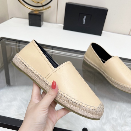 Cheap Yves Saint Laurent YSL Casual Shoes For Women #1258792 Replica Wholesale [$76.00 USD] [ITEM#1258792] on Replica Yves Saint Laurent YSL Casual Shoes