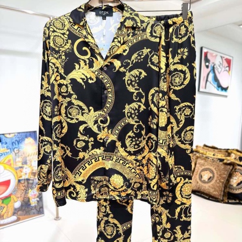 Cheap Versace Tracksuits Long Sleeved For Men #1259626 Replica Wholesale [$82.00 USD] [ITEM#1259626] on Replica Versace Tracksuits