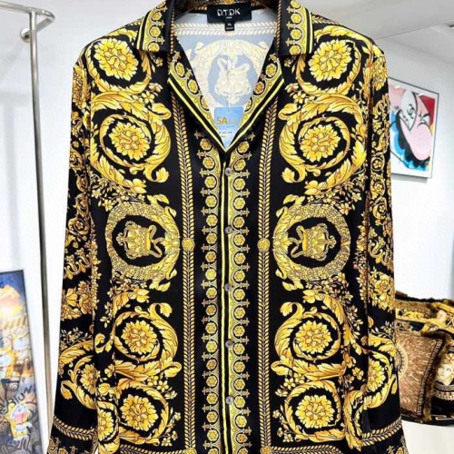 Cheap Versace Tracksuits Long Sleeved For Men #1259629 Replica Wholesale [$82.00 USD] [ITEM#1259629] on Replica Versace Tracksuits