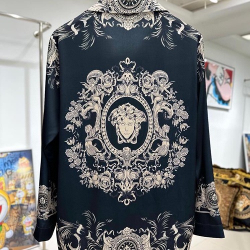 Cheap Versace Tracksuits Long Sleeved For Men #1259631 Replica Wholesale [$82.00 USD] [ITEM#1259631] on Replica Versace Tracksuits