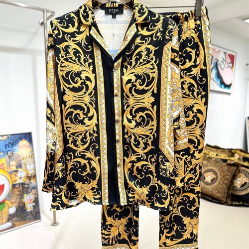 Cheap Versace Tracksuits Long Sleeved For Men #1259632 Replica Wholesale [$82.00 USD] [ITEM#1259632] on Replica Versace Tracksuits