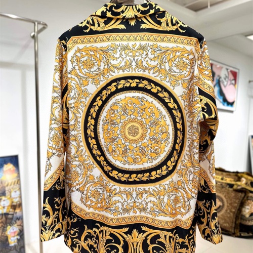 Cheap Versace Tracksuits Long Sleeved For Men #1259632 Replica Wholesale [$82.00 USD] [ITEM#1259632] on Replica Versace Tracksuits