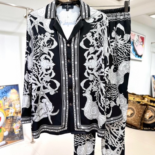 Cheap Versace Tracksuits Long Sleeved For Men #1259633 Replica Wholesale [$82.00 USD] [ITEM#1259633] on Replica Versace Tracksuits