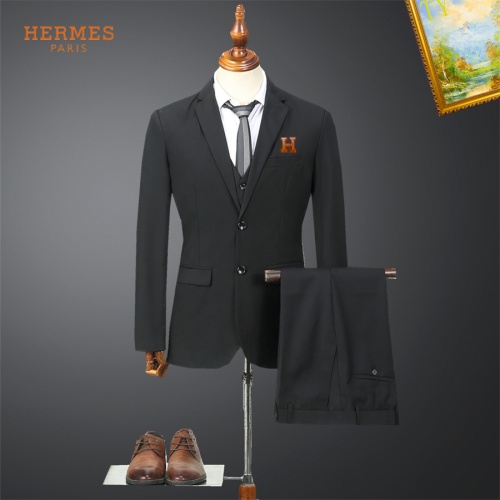 Cheap Hermes Tracksuits Long Sleeved For Men #1260561 Replica Wholesale [$92.00 USD] [ITEM#1260561] on Replica Hermes Tracksuits