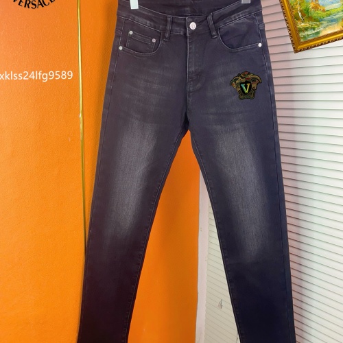 Cheap Versace Jeans For Men #1260686 Replica Wholesale [$48.00 USD] [ITEM#1260686] on Replica Versace Jeans