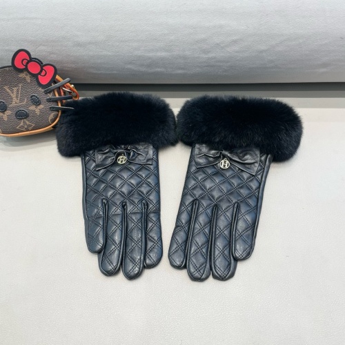 Cheap Hermes Gloves For Women #1260801 Replica Wholesale [$52.00 USD] [ITEM#1260801] on Replica Hermes Gloves