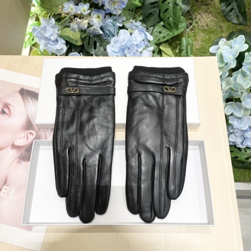 Cheap Valentino Gloves For Women #1260804 Replica Wholesale [$52.00 USD] [ITEM#1260804] on Replica Valentino Gloves