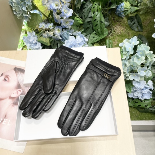 Cheap Valentino Gloves For Women #1260804 Replica Wholesale [$52.00 USD] [ITEM#1260804] on Replica Valentino Gloves