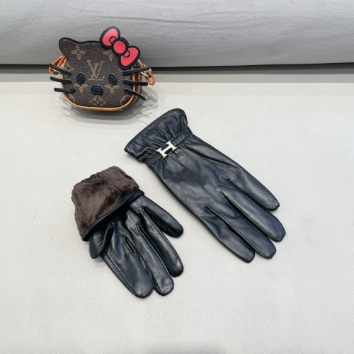 Cheap Hermes Gloves For Women #1260820 Replica Wholesale [$48.00 USD] [ITEM#1260820] on Replica Hermes Gloves