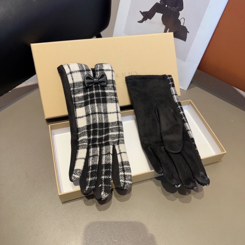 Cheap Burberry Gloves #1261042 Replica Wholesale [$34.00 USD] [ITEM#1261042] on Replica Burberry Gloves