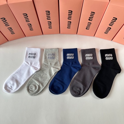 Cheap MIU MIU Socks #1261101 Replica Wholesale [$27.00 USD] [ITEM#1261101] on Replica MIU MIU Socks