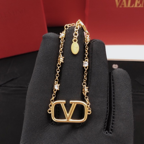 Cheap Valentino Bracelets #1261430 Replica Wholesale [$27.00 USD] [ITEM#1261430] on Replica Valentino Bracelets