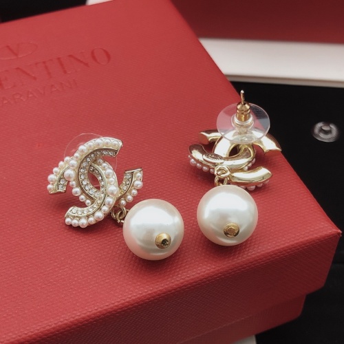 Cheap Chanel Earrings For Women #1261434 Replica Wholesale [$27.00 USD] [ITEM#1261434] on Replica Chanel Earrings