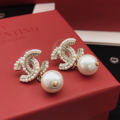 Cheap Chanel Earrings For Women #1261434 Replica Wholesale [$27.00 USD] [ITEM#1261434] on Replica Chanel Earrings