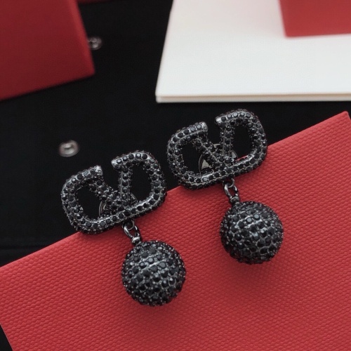 Cheap Valentino Earrings For Women #1261468 Replica Wholesale [$36.00 USD] [ITEM#1261468] on Replica Valentino Earrings