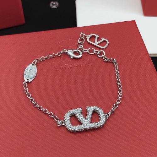 Cheap Valentino Bracelets #1261532 Replica Wholesale [$29.00 USD] [ITEM#1261532] on Replica Valentino Bracelets