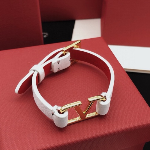 Cheap Valentino Bracelets #1261534 Replica Wholesale [$29.00 USD] [ITEM#1261534] on Replica Valentino Bracelets