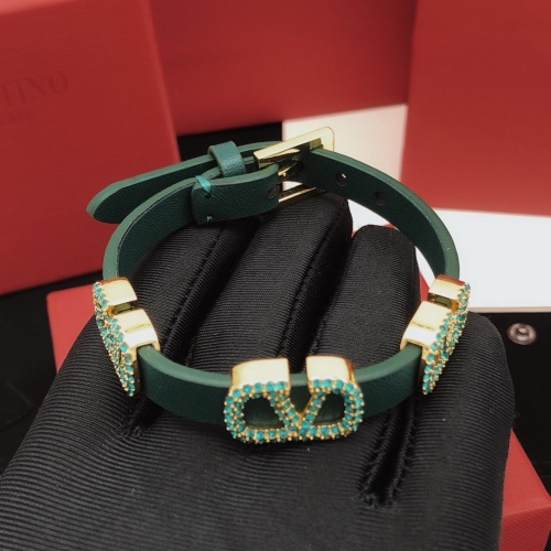 Cheap Valentino Bracelets #1261548 Replica Wholesale [$36.00 USD] [ITEM#1261548] on Replica Valentino Bracelets