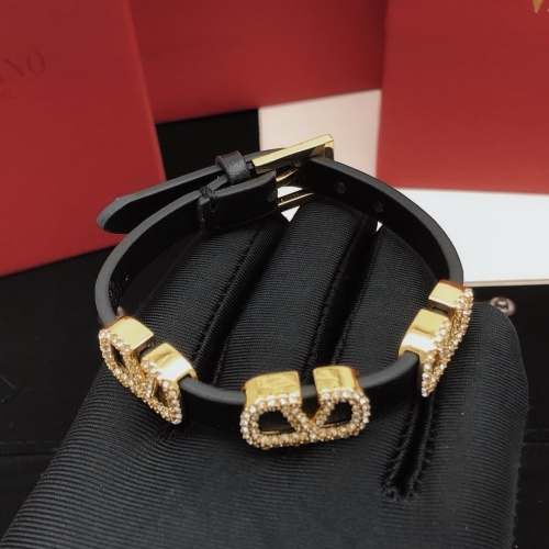 Cheap Valentino Bracelets #1261549 Replica Wholesale [$36.00 USD] [ITEM#1261549] on Replica Valentino Bracelets