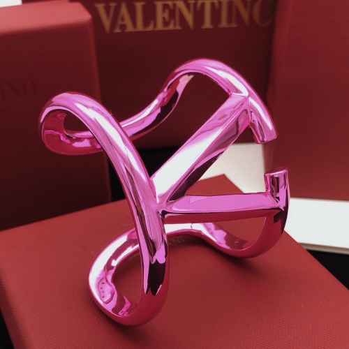 Cheap Valentino Bracelets #1261555 Replica Wholesale [$42.00 USD] [ITEM#1261555] on Replica Valentino Bracelets