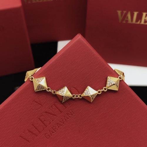 Cheap Valentino Bracelets #1261566 Replica Wholesale [$29.00 USD] [ITEM#1261566] on Replica Valentino Bracelets