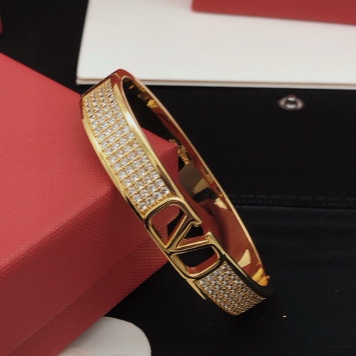 Cheap Valentino Bracelets #1261579 Replica Wholesale [$39.00 USD] [ITEM#1261579] on Replica Valentino Bracelets