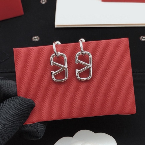 Cheap Valentino Earrings For Women #1261590 Replica Wholesale [$27.00 USD] [ITEM#1261590] on Replica Valentino Earrings