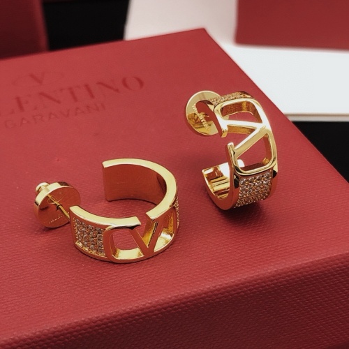 Cheap Valentino Earrings For Women #1261632 Replica Wholesale [$29.00 USD] [ITEM#1261632] on Replica Valentino Earrings