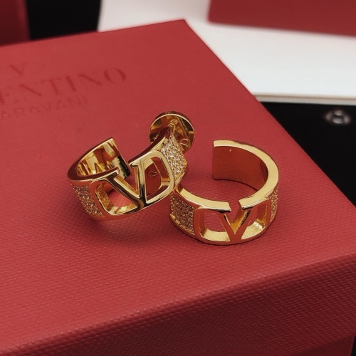 Cheap Valentino Earrings For Women #1261632 Replica Wholesale [$29.00 USD] [ITEM#1261632] on Replica Valentino Earrings