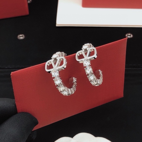 Cheap Valentino Earrings For Women #1261659 Replica Wholesale [$32.00 USD] [ITEM#1261659] on Replica Valentino Earrings