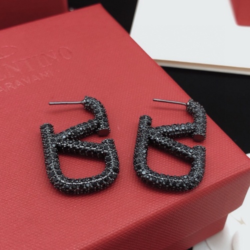 Cheap Valentino Earrings For Women #1261682 Replica Wholesale [$36.00 USD] [ITEM#1261682] on Replica Valentino Earrings