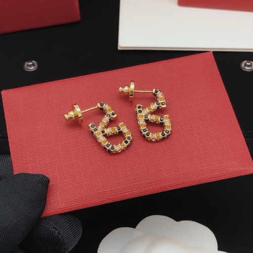 Cheap Valentino Earrings For Women #1261712 Replica Wholesale [$29.00 USD] [ITEM#1261712] on Replica Valentino Earrings