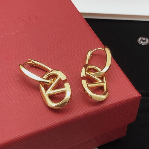 Cheap Valentino Earrings For Women #1261724 Replica Wholesale [$29.00 USD] [ITEM#1261724] on Replica Valentino Earrings