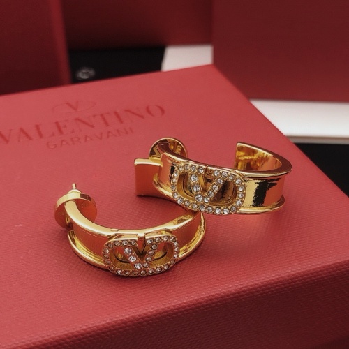 Cheap Valentino Earrings For Women #1261728 Replica Wholesale [$32.00 USD] [ITEM#1261728] on Replica Valentino Earrings