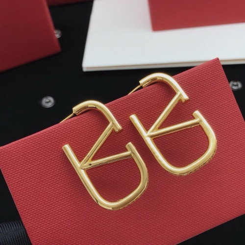 Cheap Valentino Earrings For Women #1261738 Replica Wholesale [$32.00 USD] [ITEM#1261738] on Replica Valentino Earrings