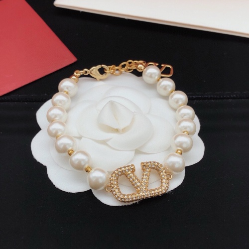 Cheap Valentino Bracelets For Women #1261778 Replica Wholesale [$29.00 USD] [ITEM#1261778] on Replica Valentino Bracelets