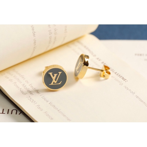 Cheap Louis Vuitton Earrings For Women #1261861 Replica Wholesale [$32.00 USD] [ITEM#1261861] on Replica Louis Vuitton Earrings