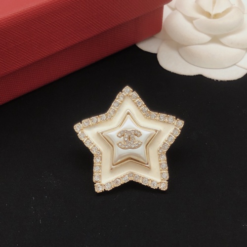 Cheap Chanel Brooches For Women #1261866 Replica Wholesale [$29.00 USD] [ITEM#1261866] on Replica Chanel Brooches