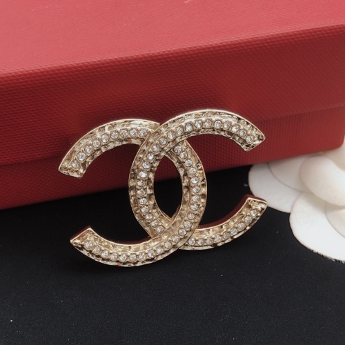 Cheap Chanel Brooches For Women #1261867 Replica Wholesale [$29.00 USD] [ITEM#1261867] on Replica Chanel Brooches