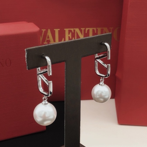 Cheap Valentino Earrings For Women #1261883 Replica Wholesale [$29.00 USD] [ITEM#1261883] on Replica Valentino Earrings