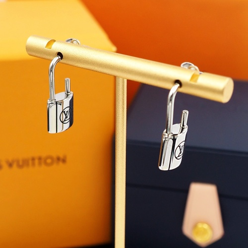 Cheap Louis Vuitton Earrings For Women #1262136 Replica Wholesale [$25.00 USD] [ITEM#1262136] on Replica Louis Vuitton Earrings