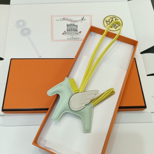 Cheap Hermes Key Holder And Bag Buckle #1262176 Replica Wholesale [$42.00 USD] [ITEM#1262176] on Replica Hermes Key Holder And Bag Buckle