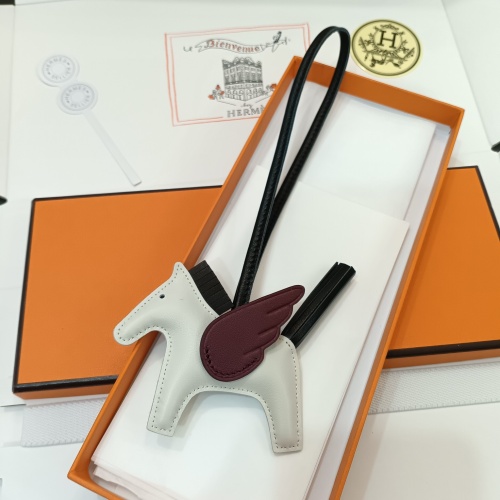 Cheap Hermes Key Holder And Bag Buckle #1262179 Replica Wholesale [$42.00 USD] [ITEM#1262179] on Replica Hermes Key Holder And Bag Buckle